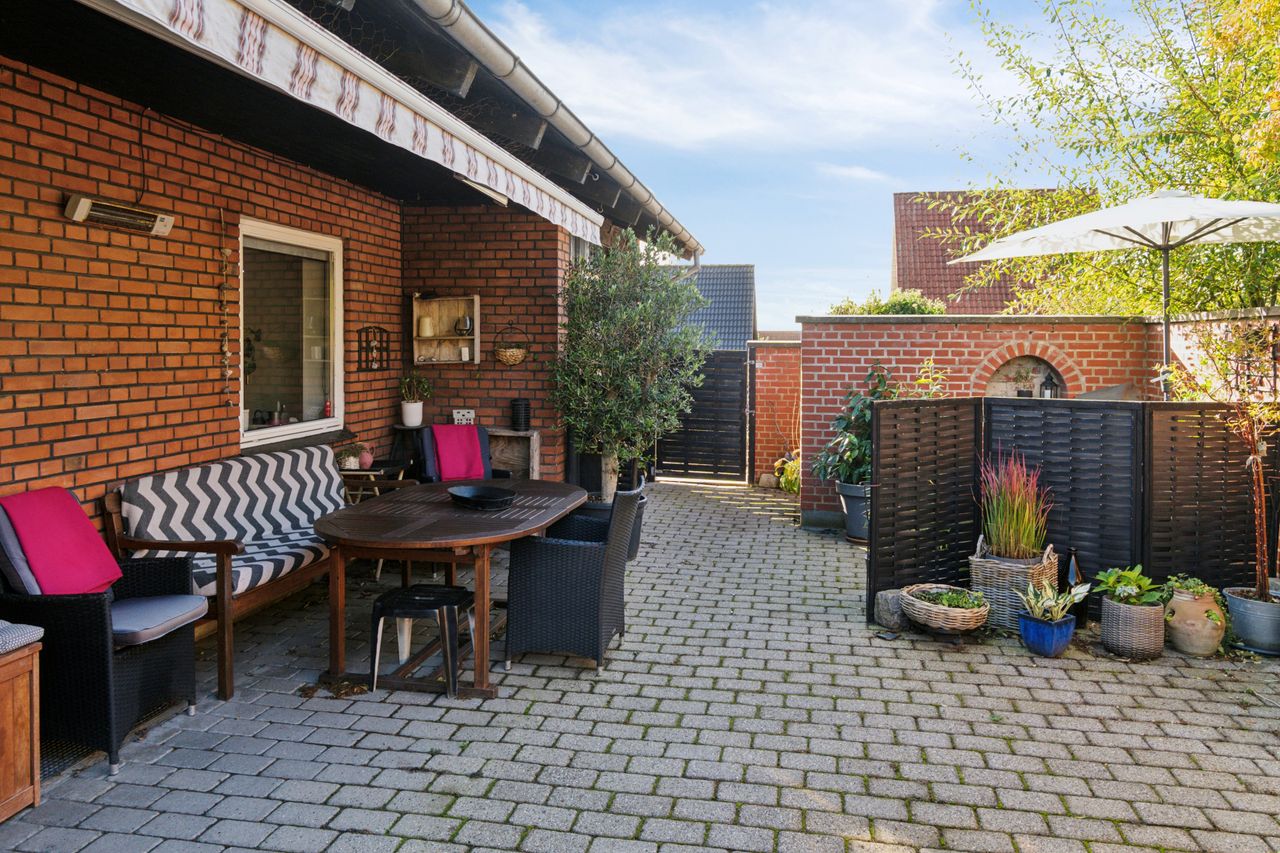 Ejendomsbillede 3 af 25