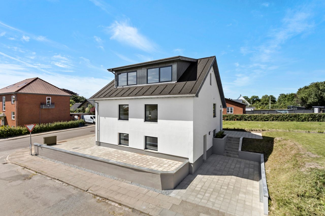 Ejendomsbillede 2 af 26