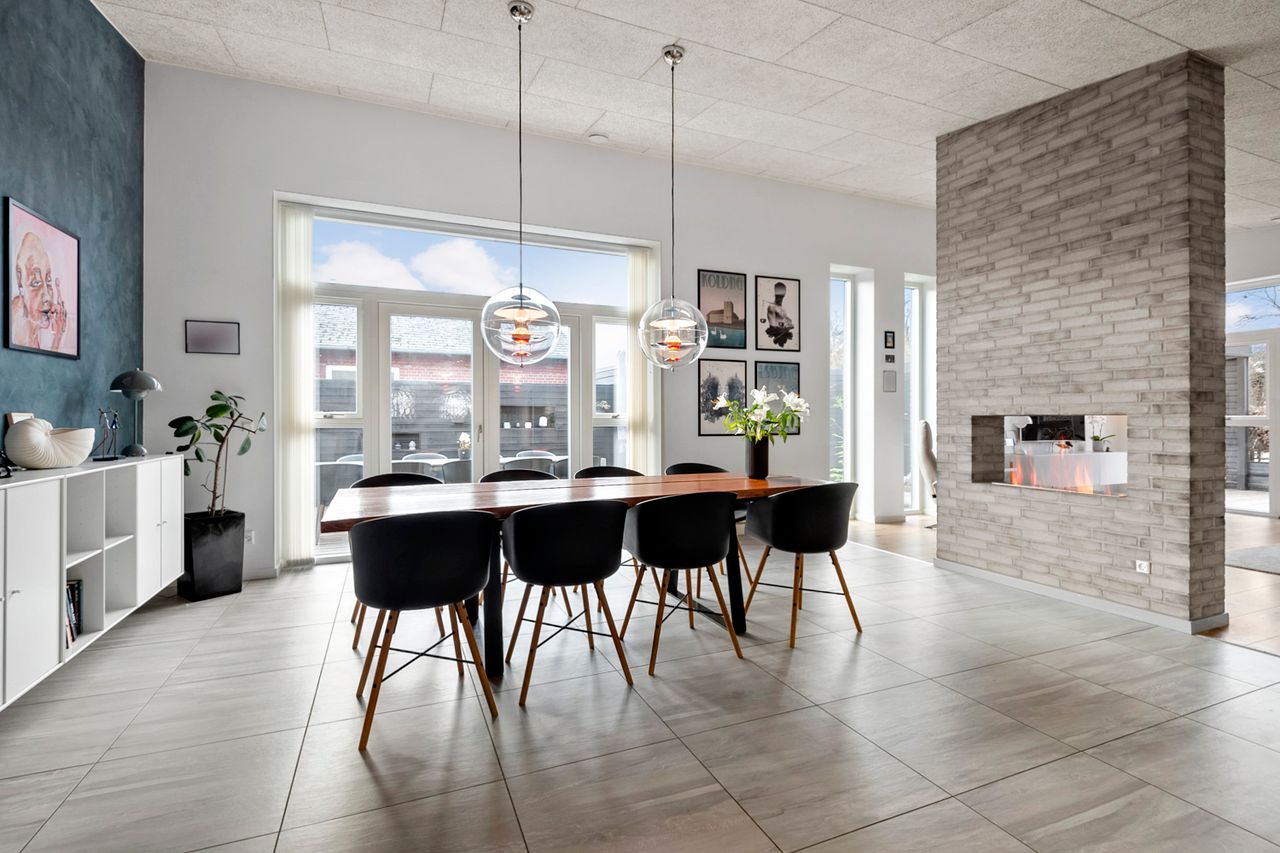 Ejendomsbillede 3 af 26