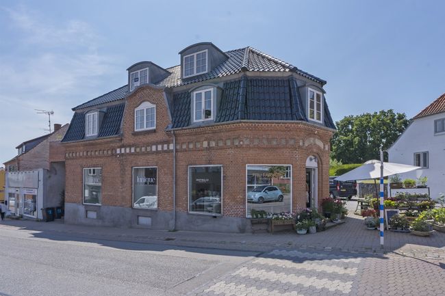 Kongensgade 11,  Villa