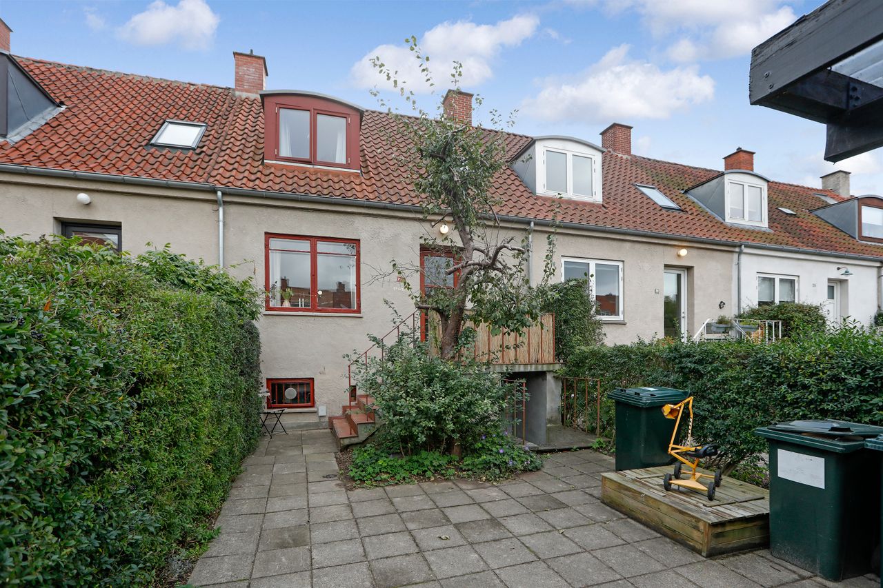 Ejendomsbillede 2 af 32