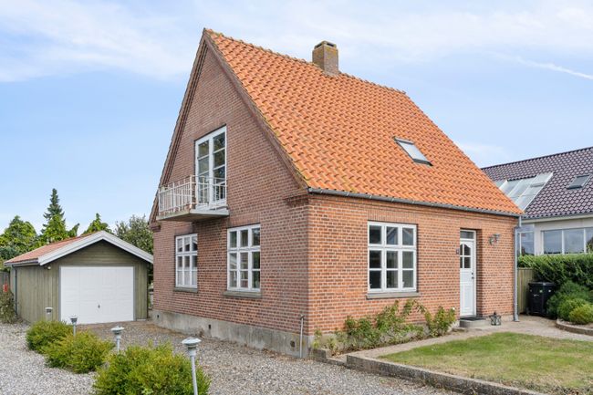 Hellasvej 8,  Villa