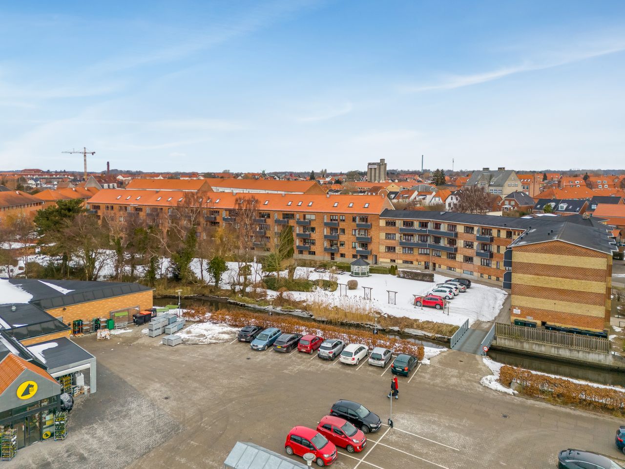 Ejendomsbillede 3 af 36