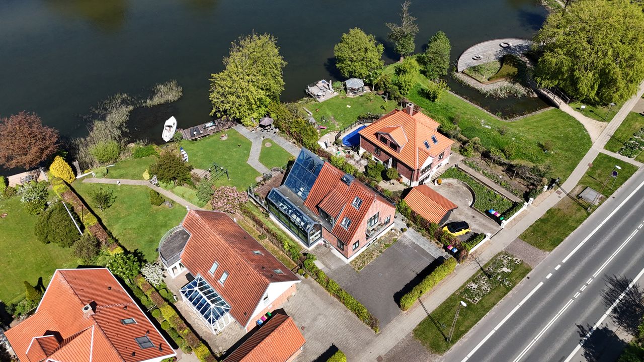 Ejendomsbillede 3 af 33