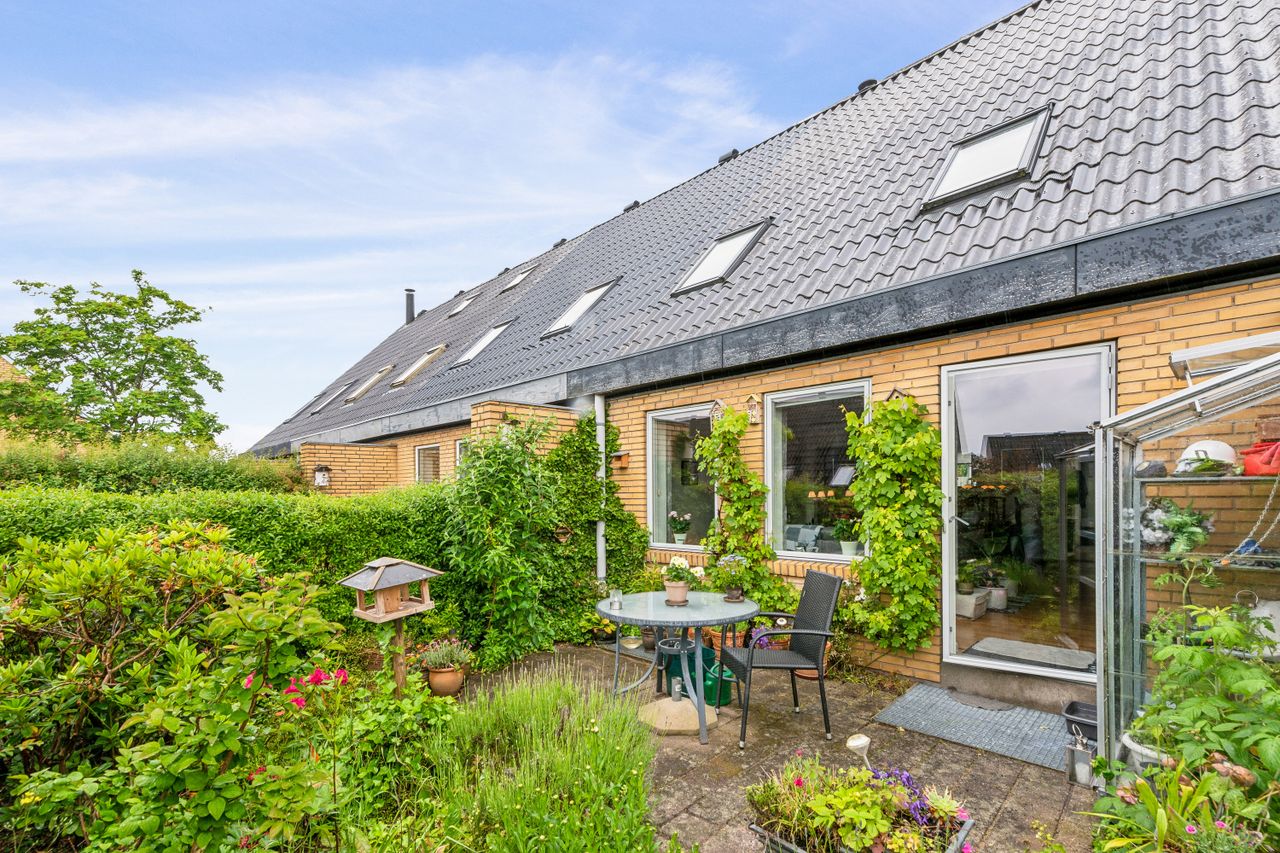 Ejendomsbillede 2 af 28