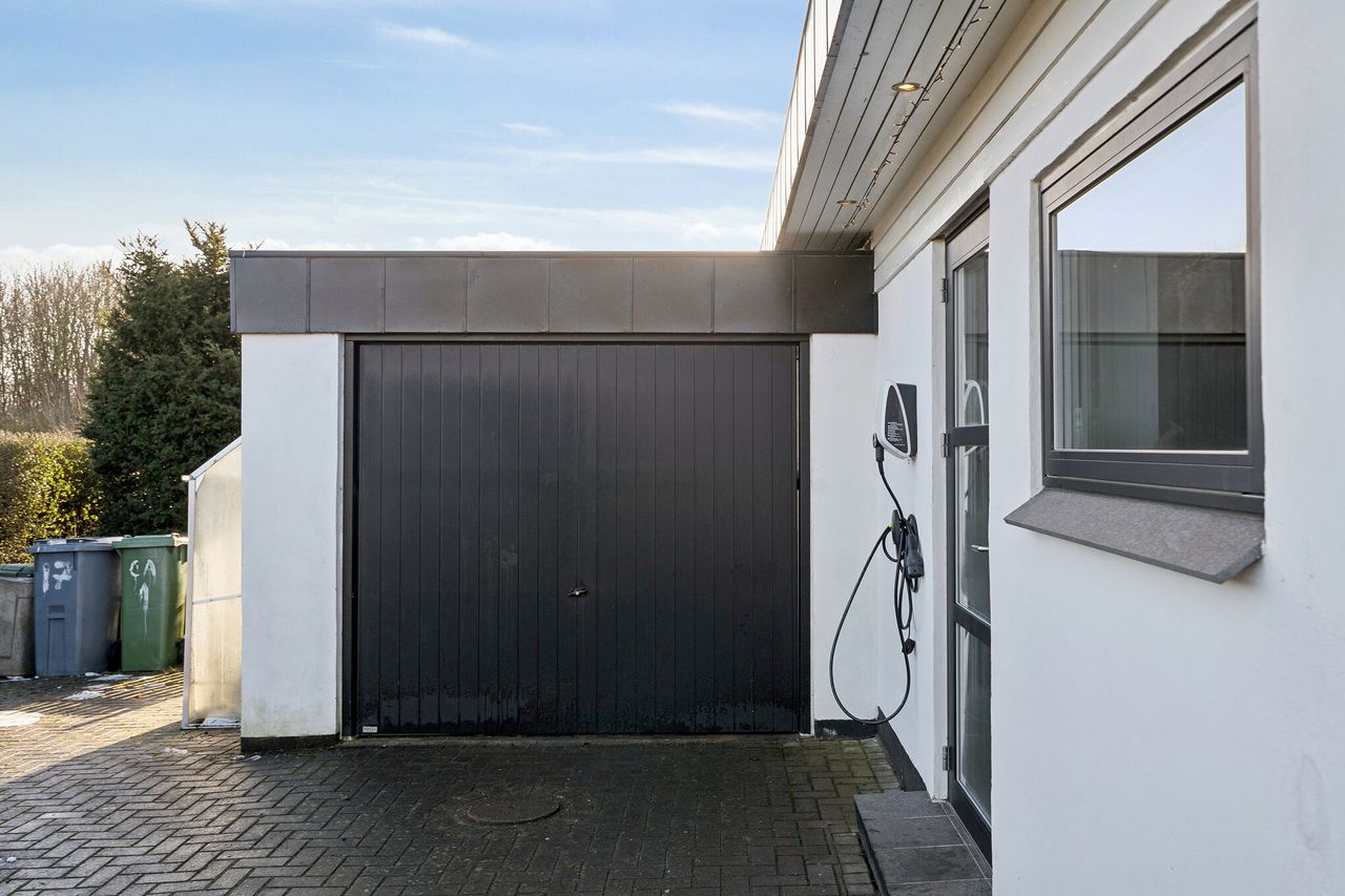 Ejendomsbillede 3 af 24