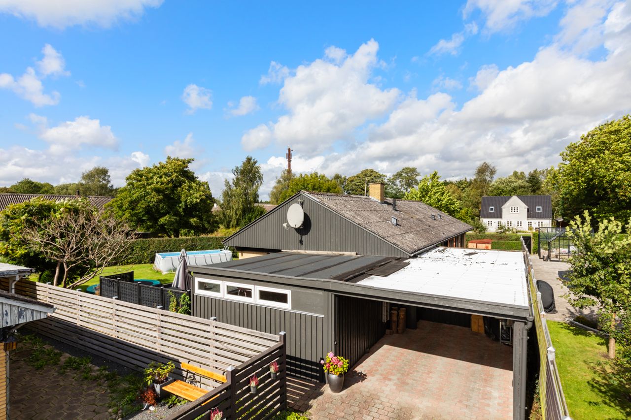 Ejendomsbillede 2 af 21