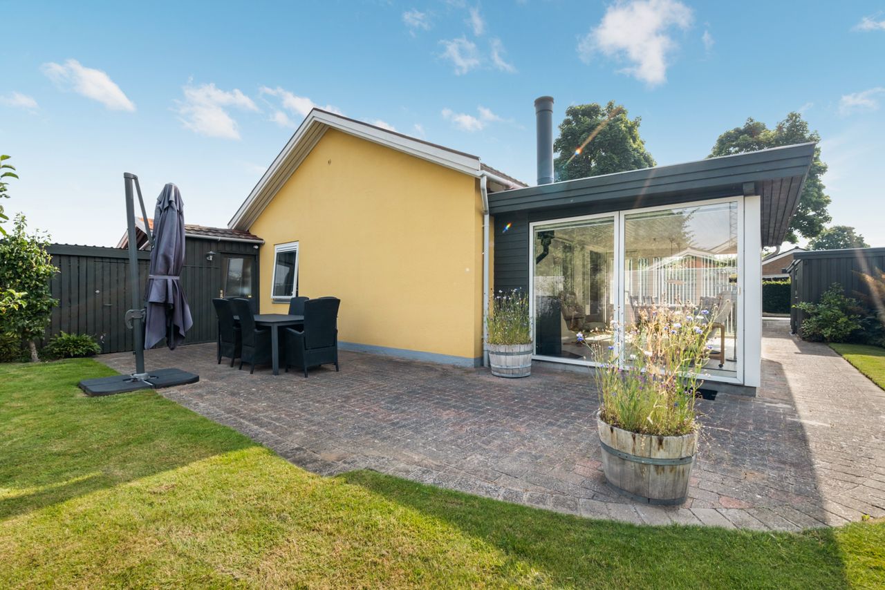 Ejendomsbillede 2 af 24