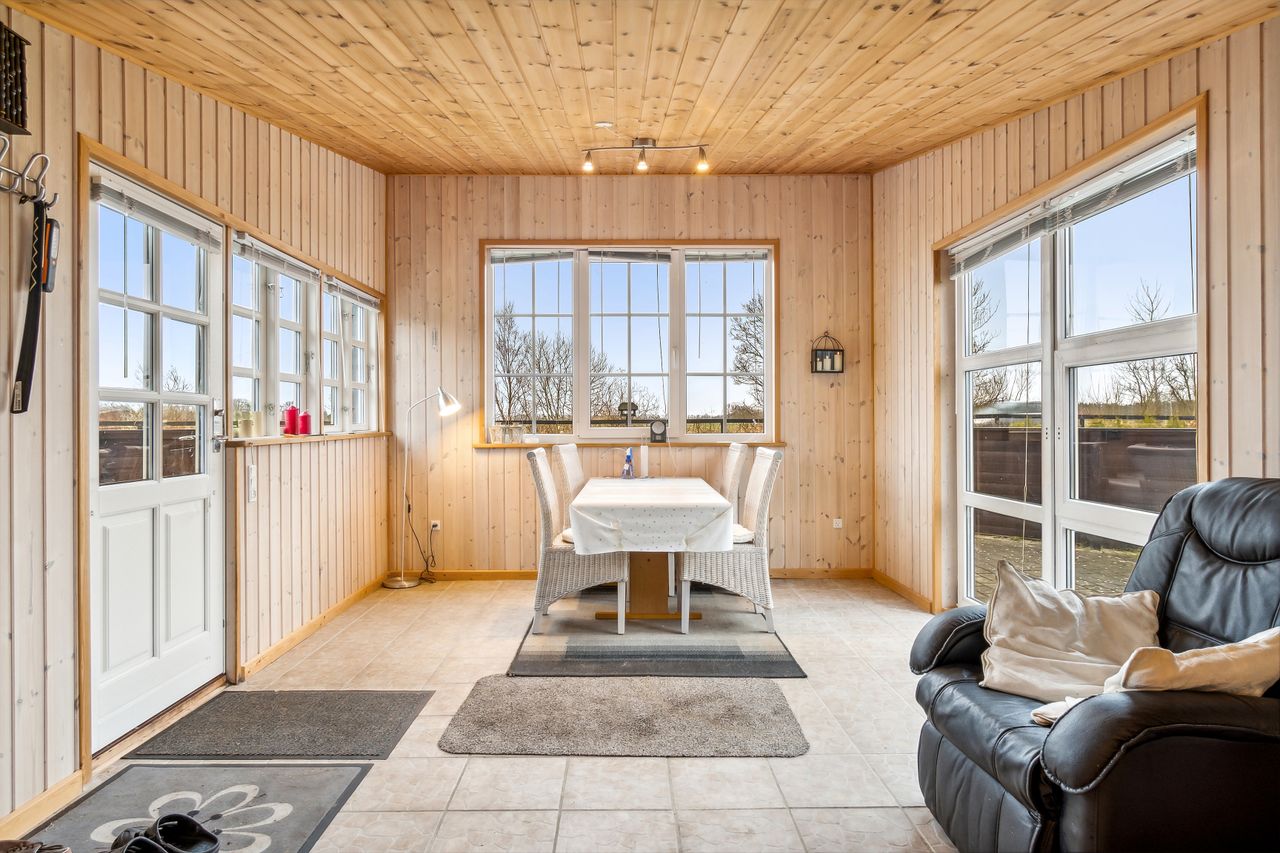 Ejendomsbillede 3 af 40