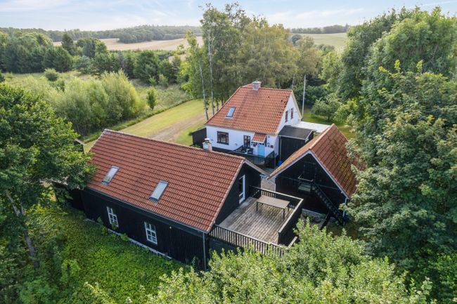 Hvalpsundvej 34,  Hedegårde