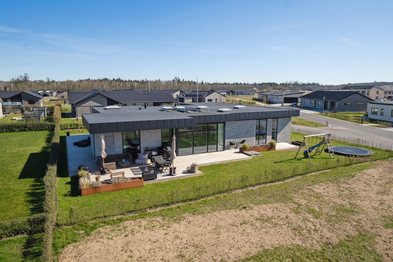 Ejendomsbillede 2 af 29