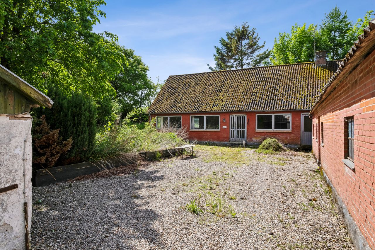 Ejendomsbillede 3 af 21