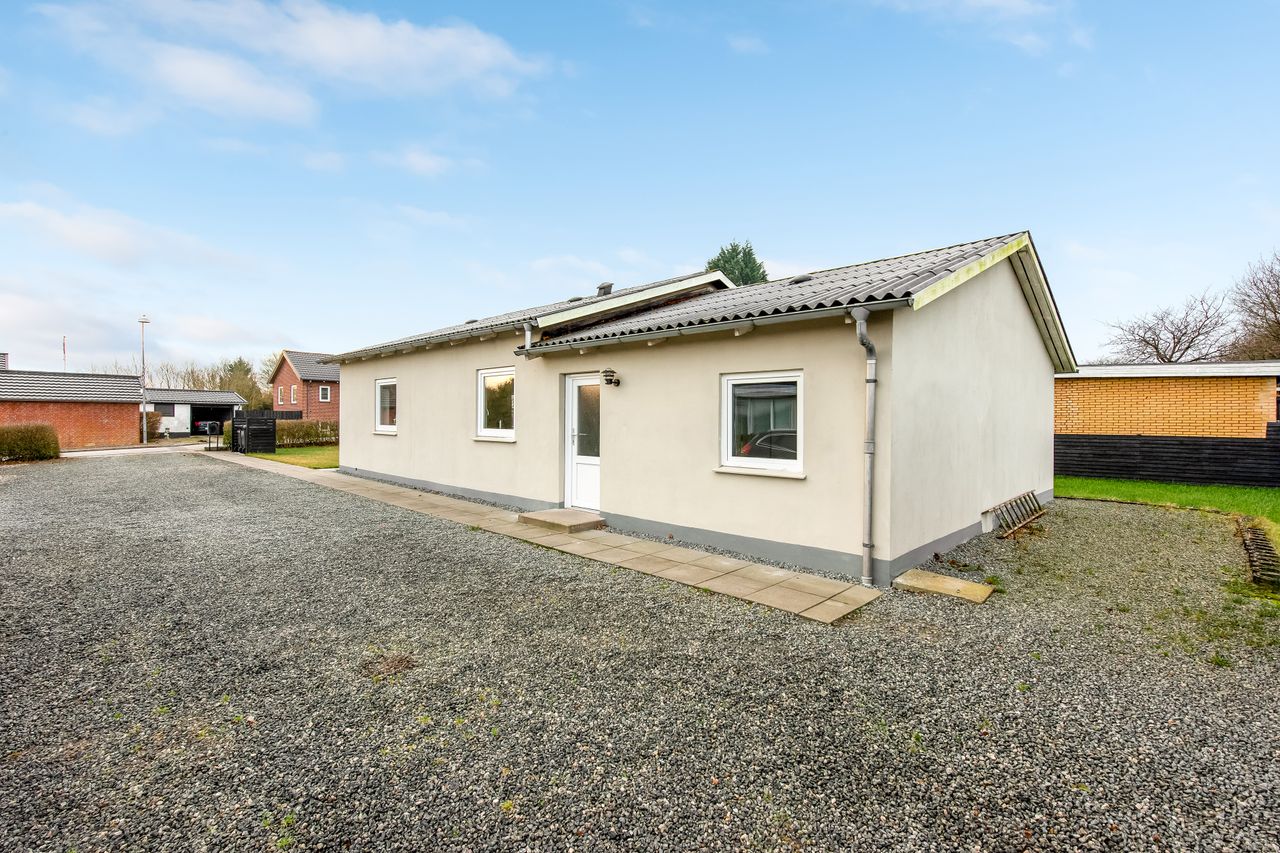 Ejendomsbillede 2 af 23