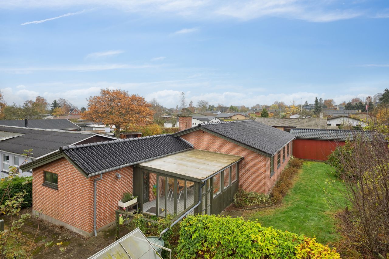 Ejendomsbillede 2 af 23