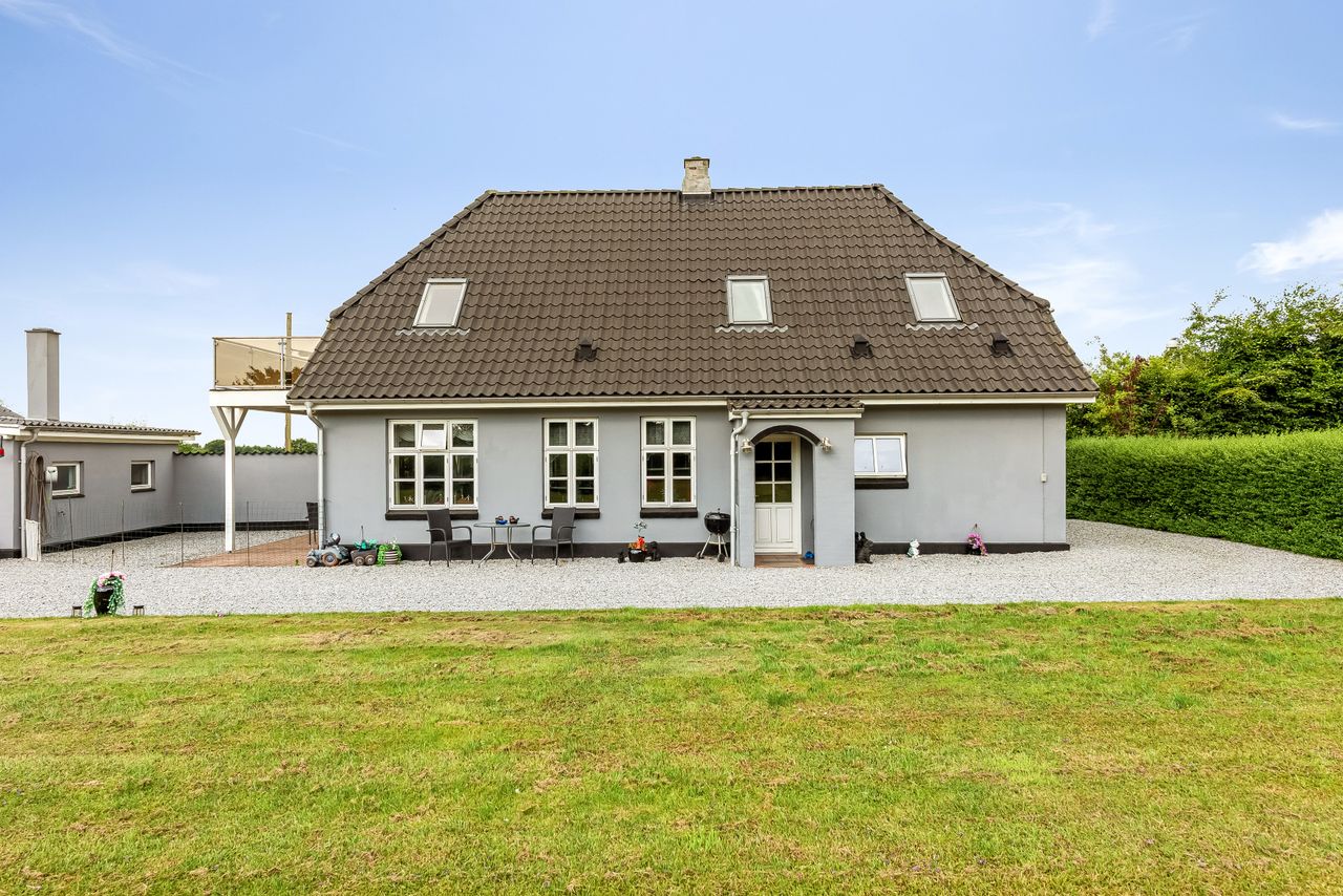 Ejendomsbillede 3 af 33