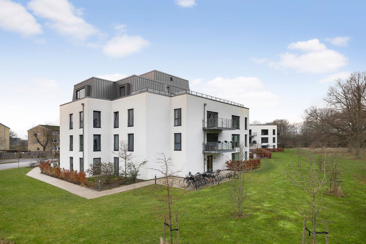 Ejendomsbillede 2 af 15