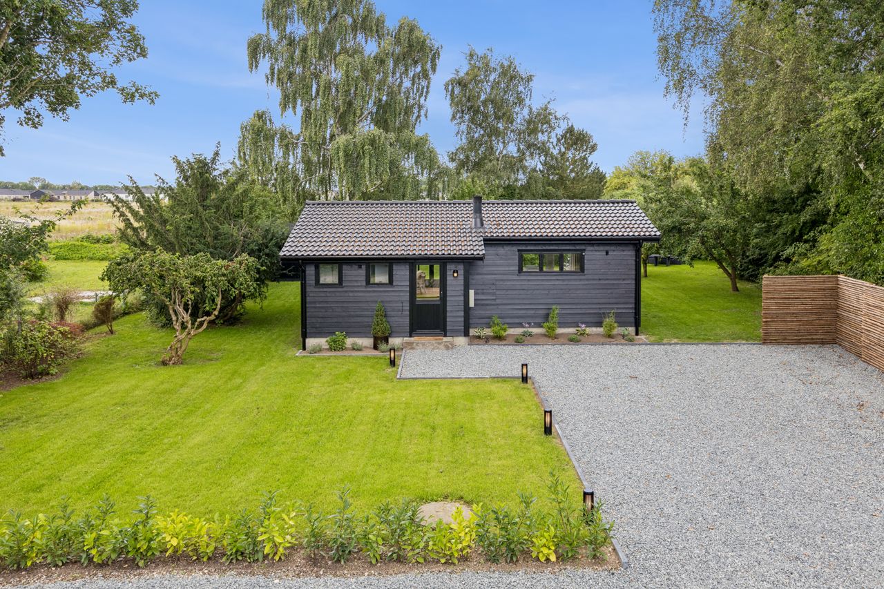 Ejendomsbillede 2 af 34