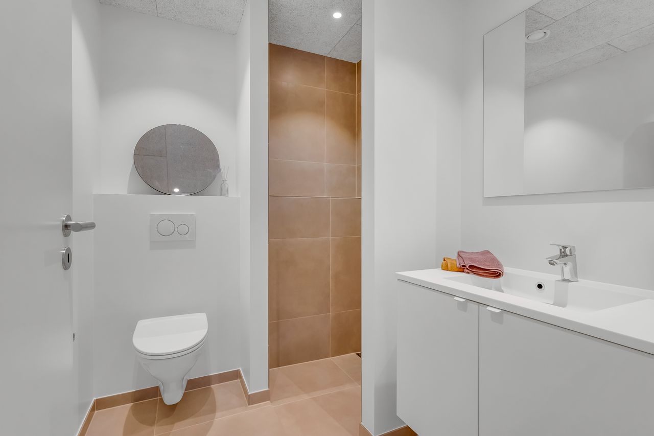 Ejendomsbillede 3 af 12