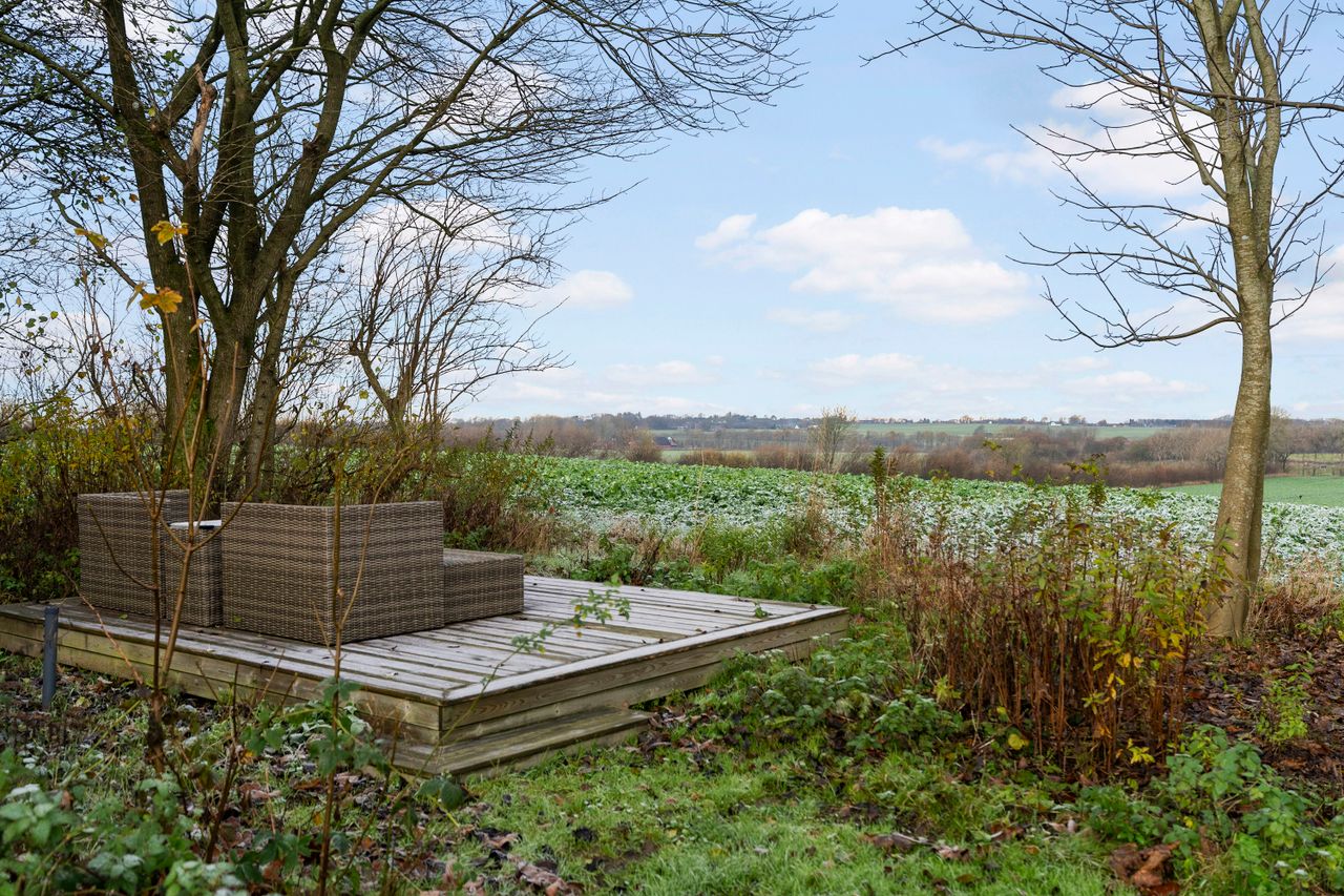 Ejendomsbillede 2 af 30