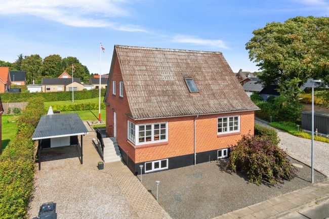 Ejstrupvej 13,  Villa