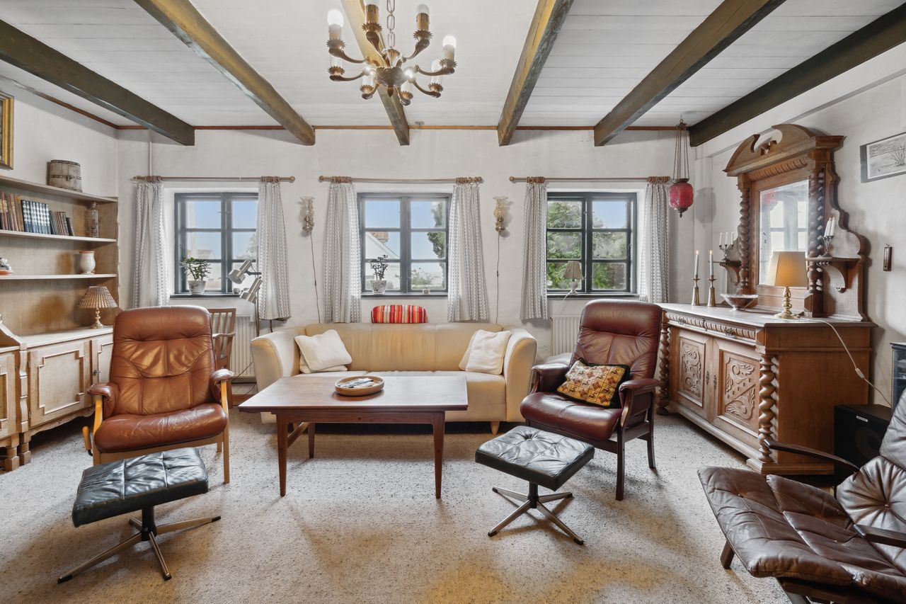 Ejendomsbillede 3 af 28