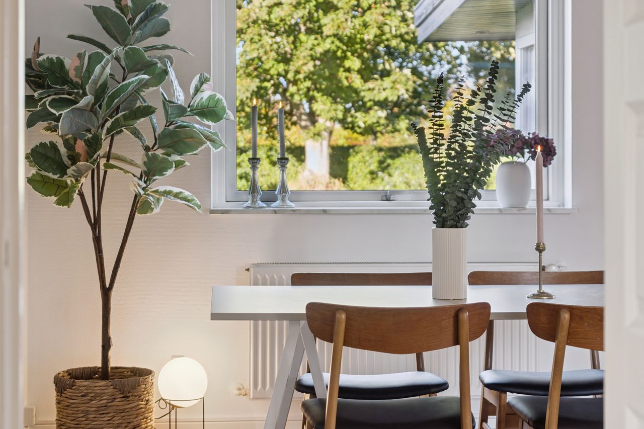 Ejendomsbillede 2 af 38