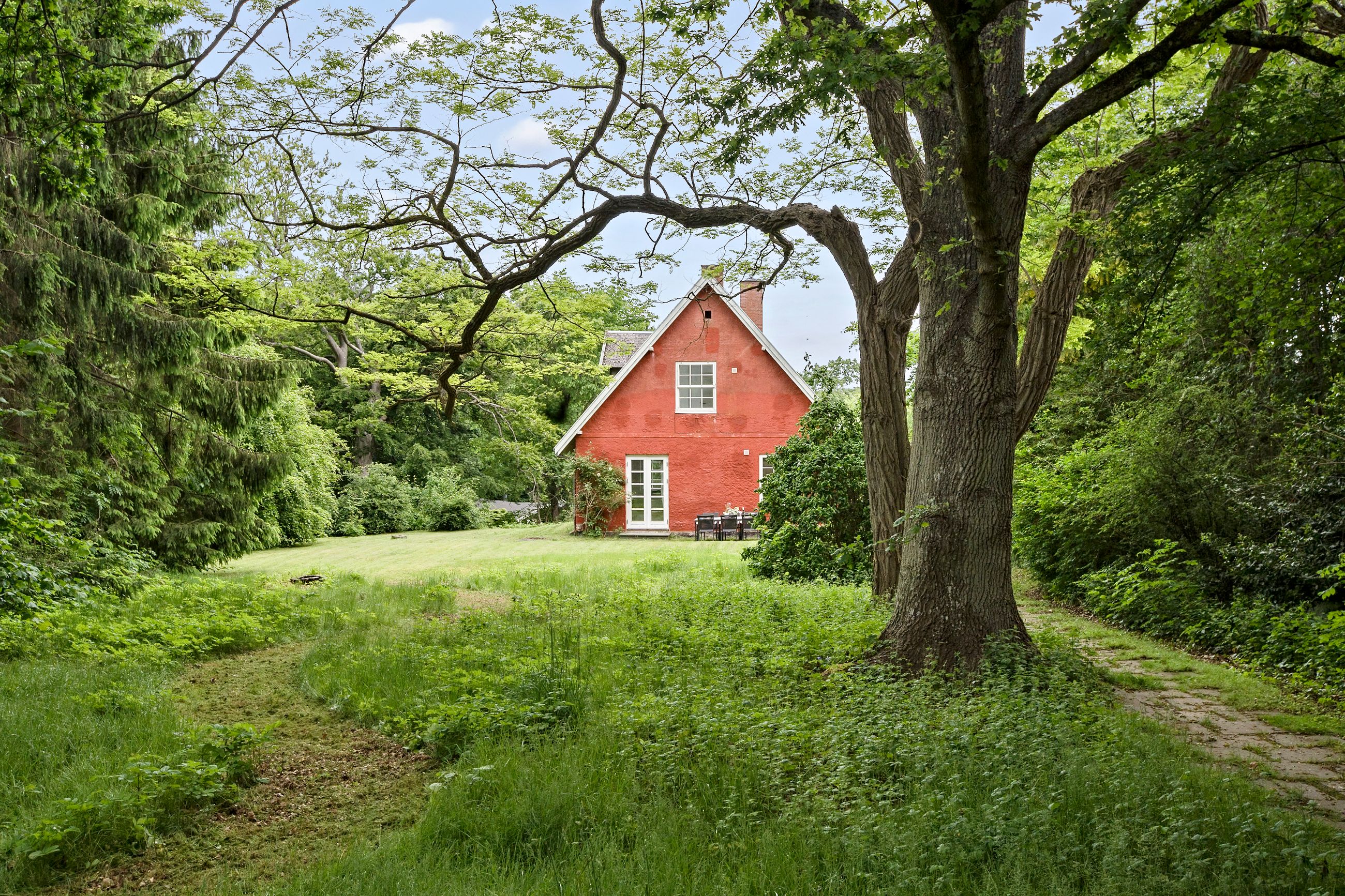 Poppel Alle 18A, Dronningmølle - 10-Ejendommen.jpg