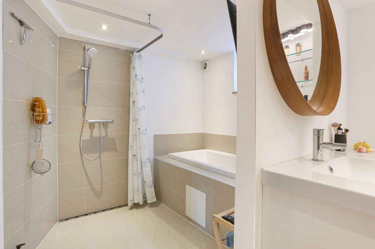 Ejendomsbillede 3 af 8