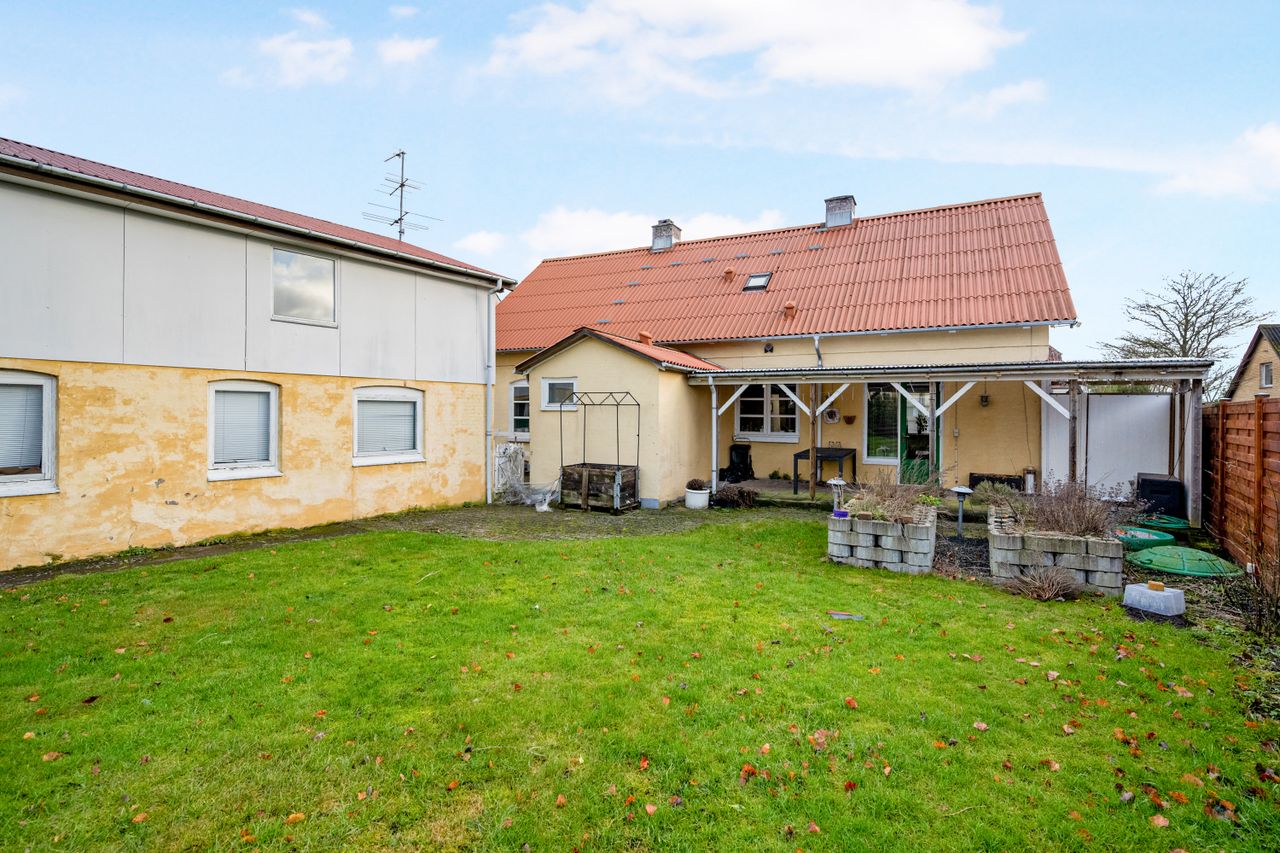 Ejendomsbillede 3 af 17