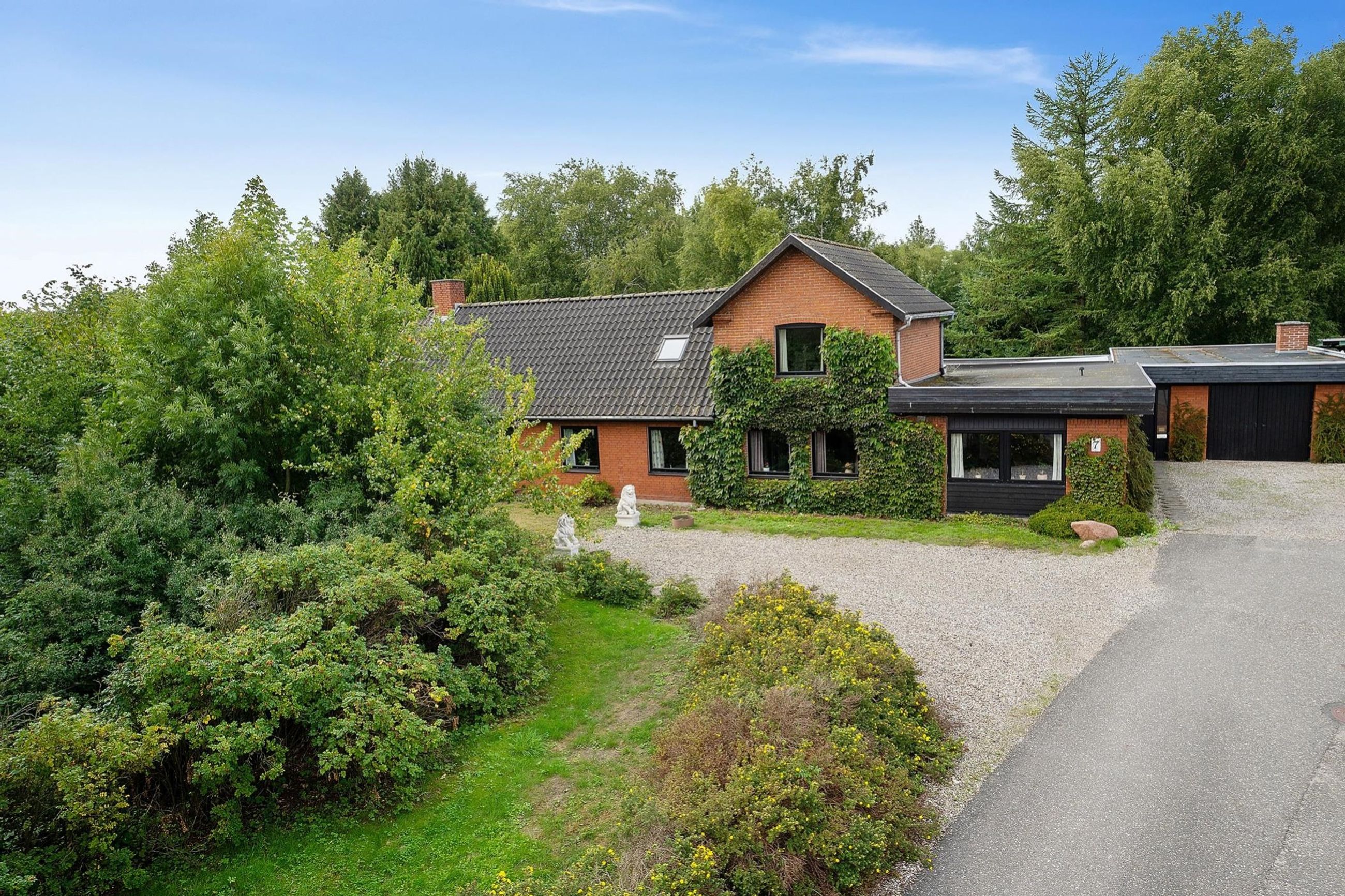 Jernbanevej 7 Villa