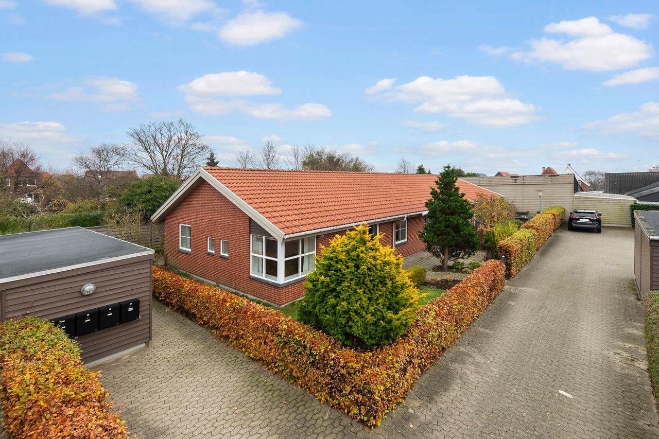 Ejendomsbillede 2 af 22