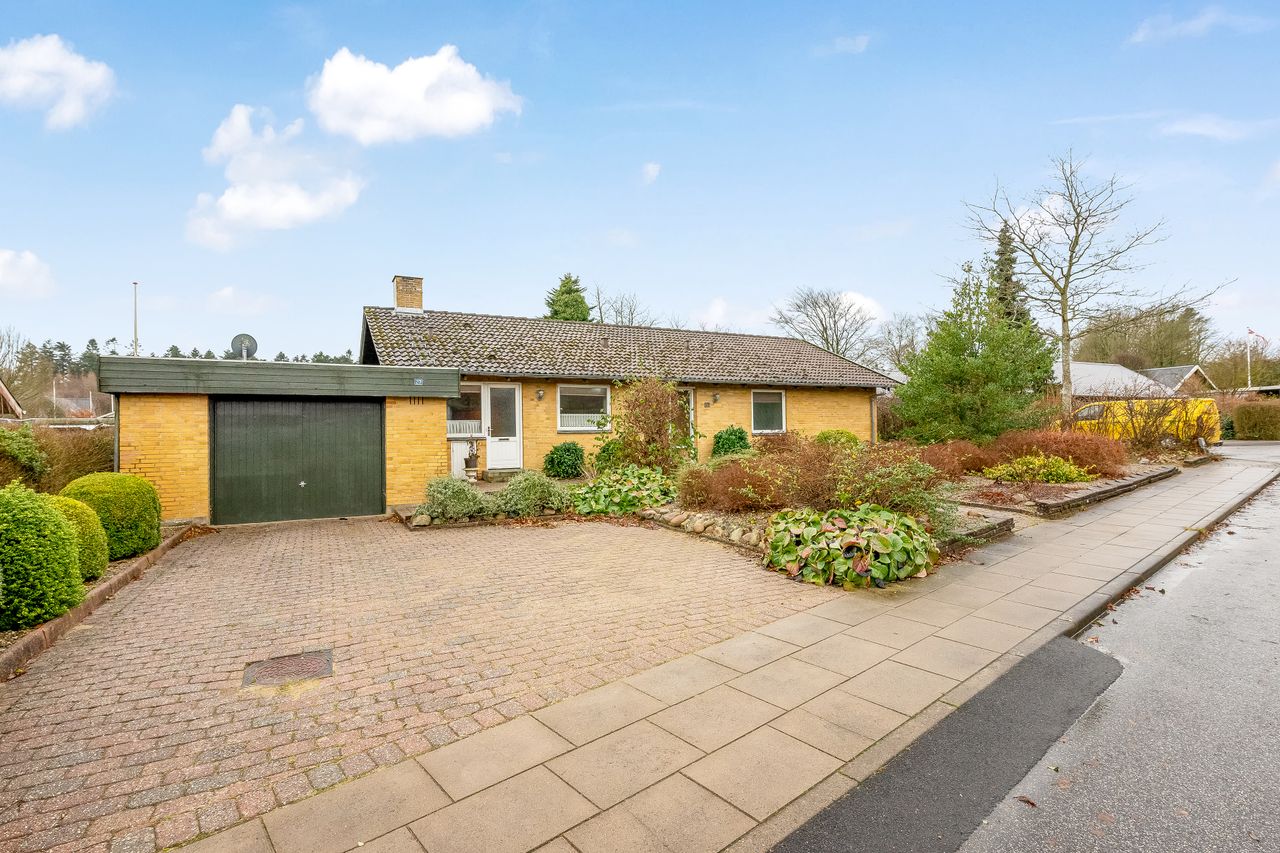 Ejendomsbillede 2 af 28