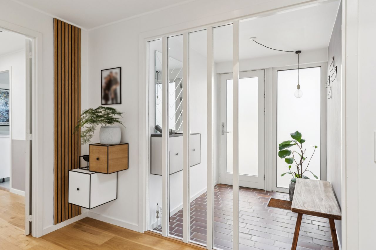 Ejendomsbillede 2 af 25