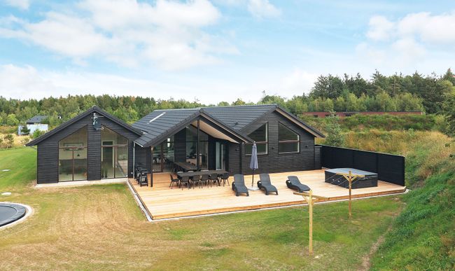 Bronzehøjen 13,  Fritidsbolig