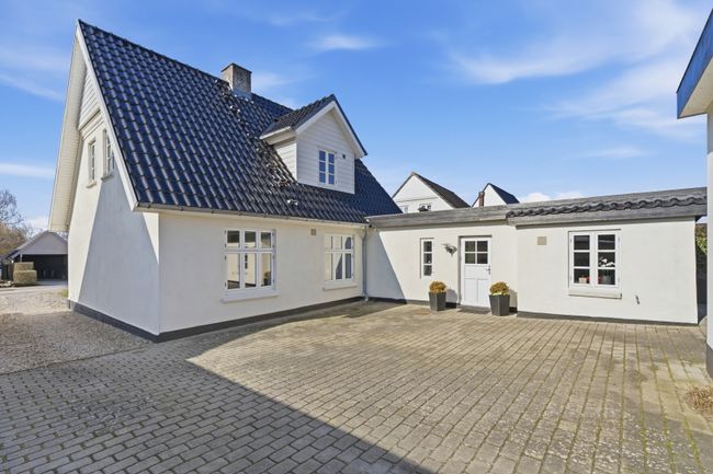 Præstegårdsvej 15, 