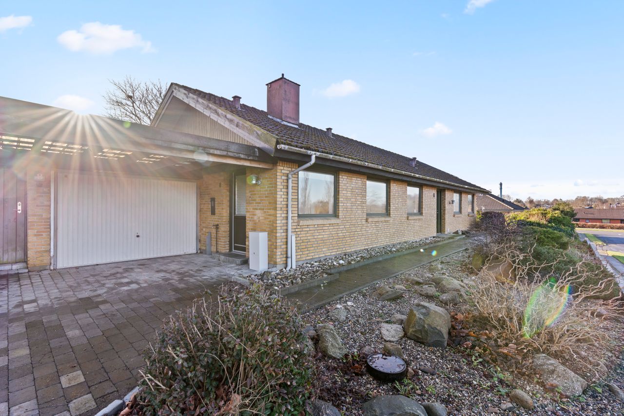 Ejendomsbillede 2 af 20