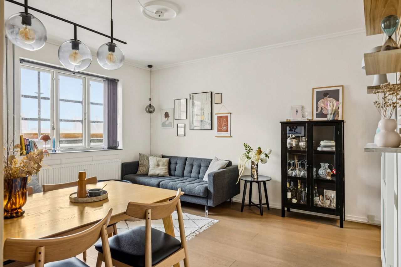 Ejendomsbillede 3 af 14