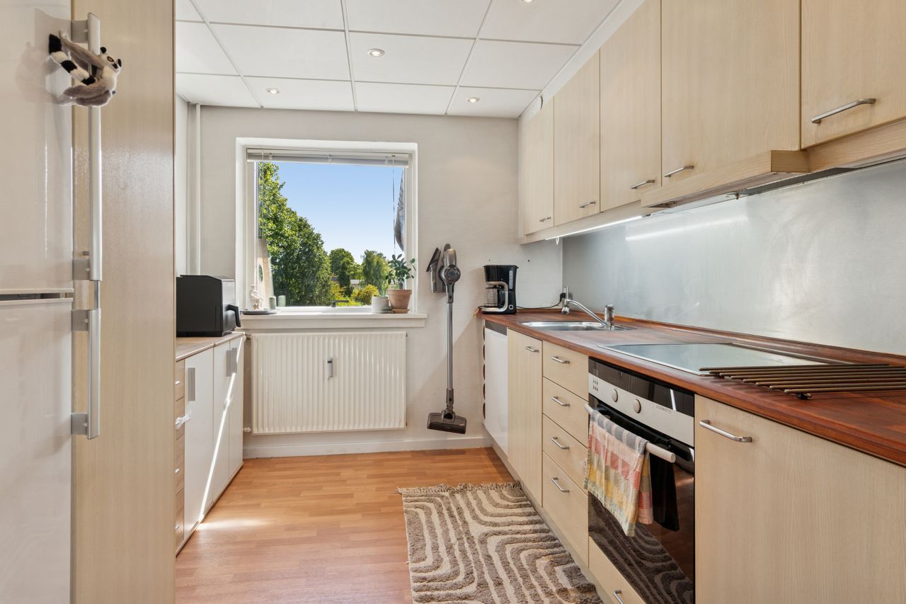 Ejendomsbillede 3 af 24