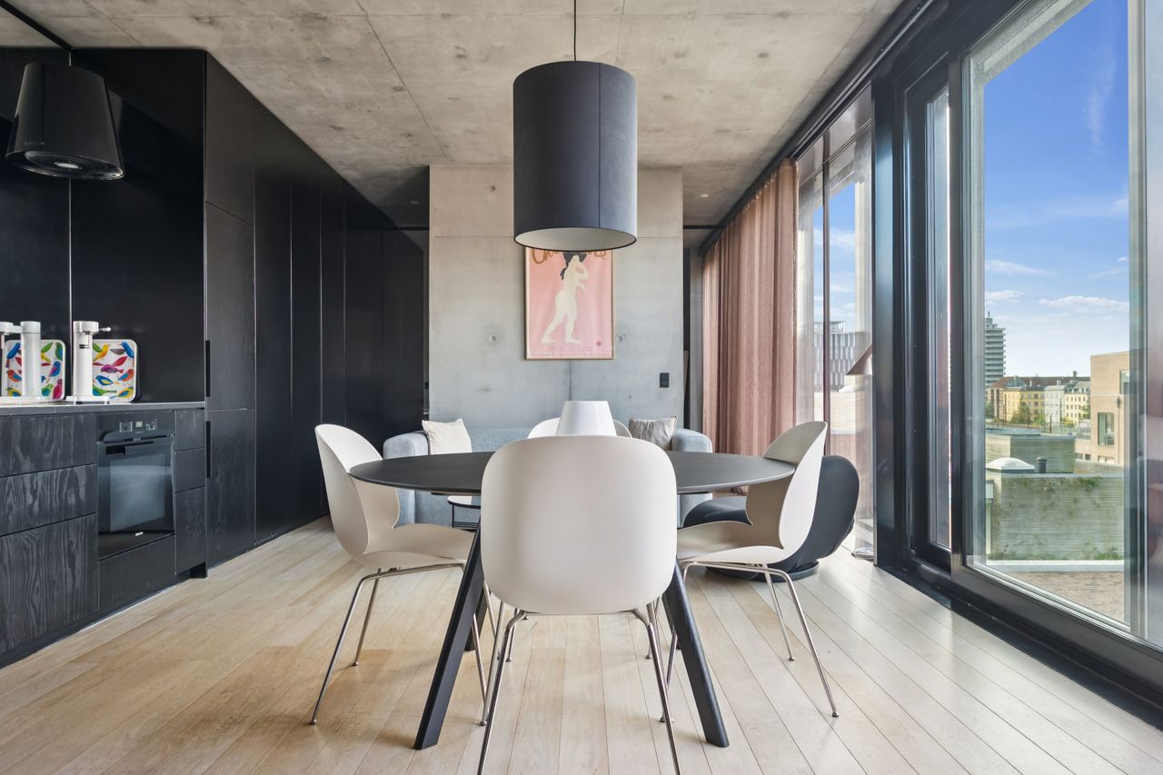 Ejendomsbillede 2 af 24