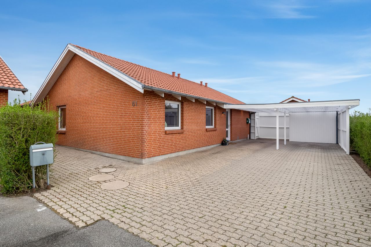 Ejendomsbillede 2 af 31