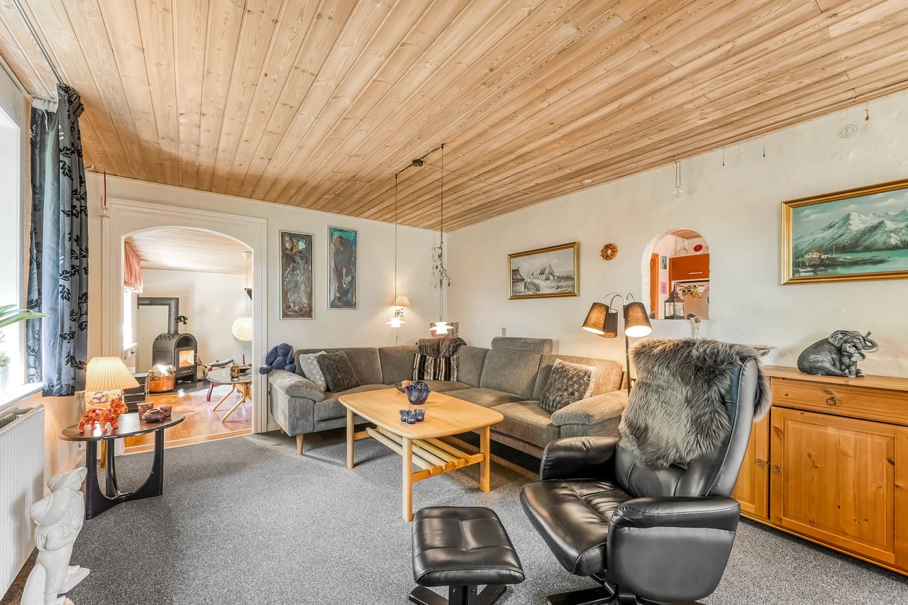 Ejendomsbillede 2 af 28