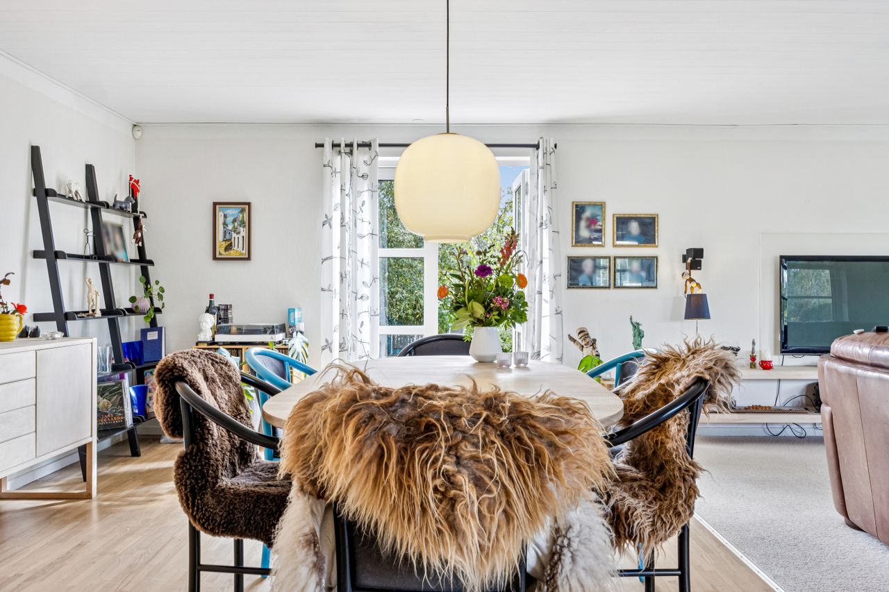 Ejendomsbillede 3 af 27