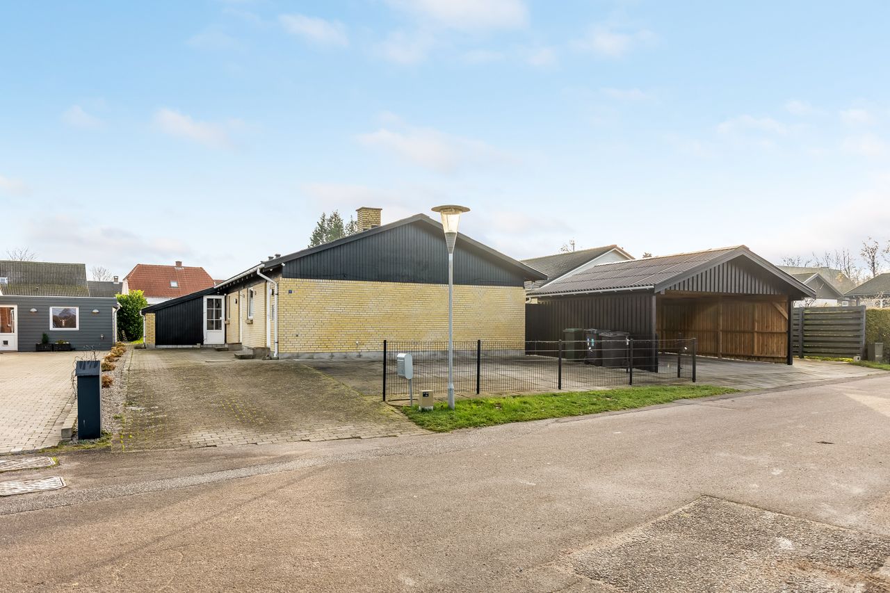 Ejendomsbillede 2 af 29