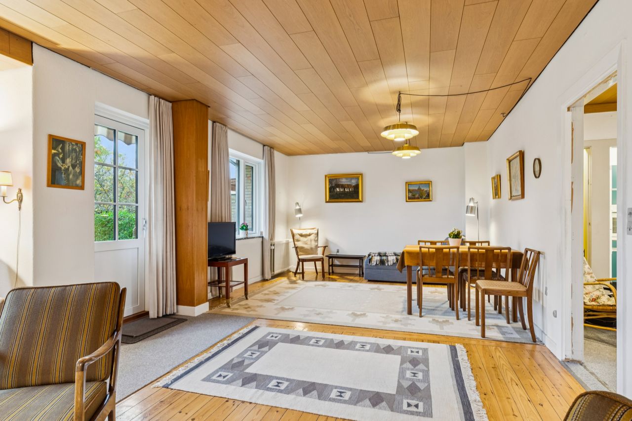 Ejendomsbillede 2 af 30