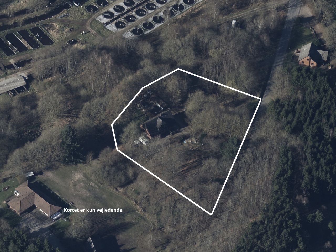 Ejendomsbillede 2 af 17