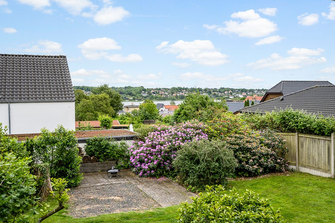 Ejendomsbillede 3 af 21