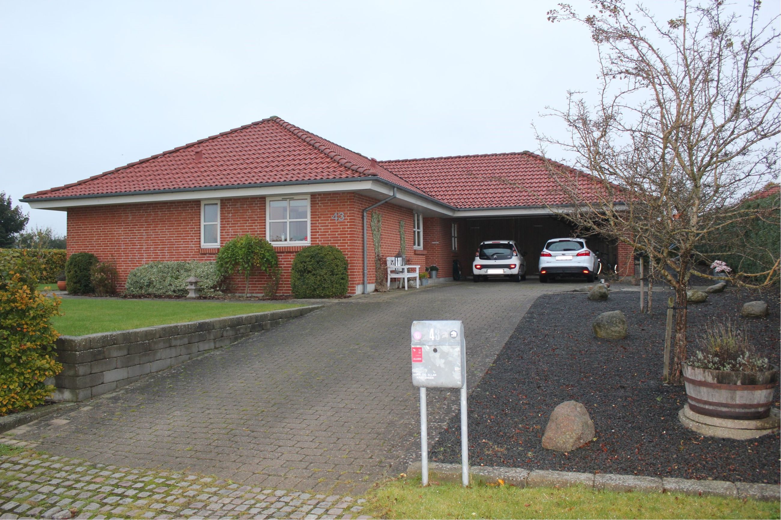 Højen 43, Gjellerup Villa
