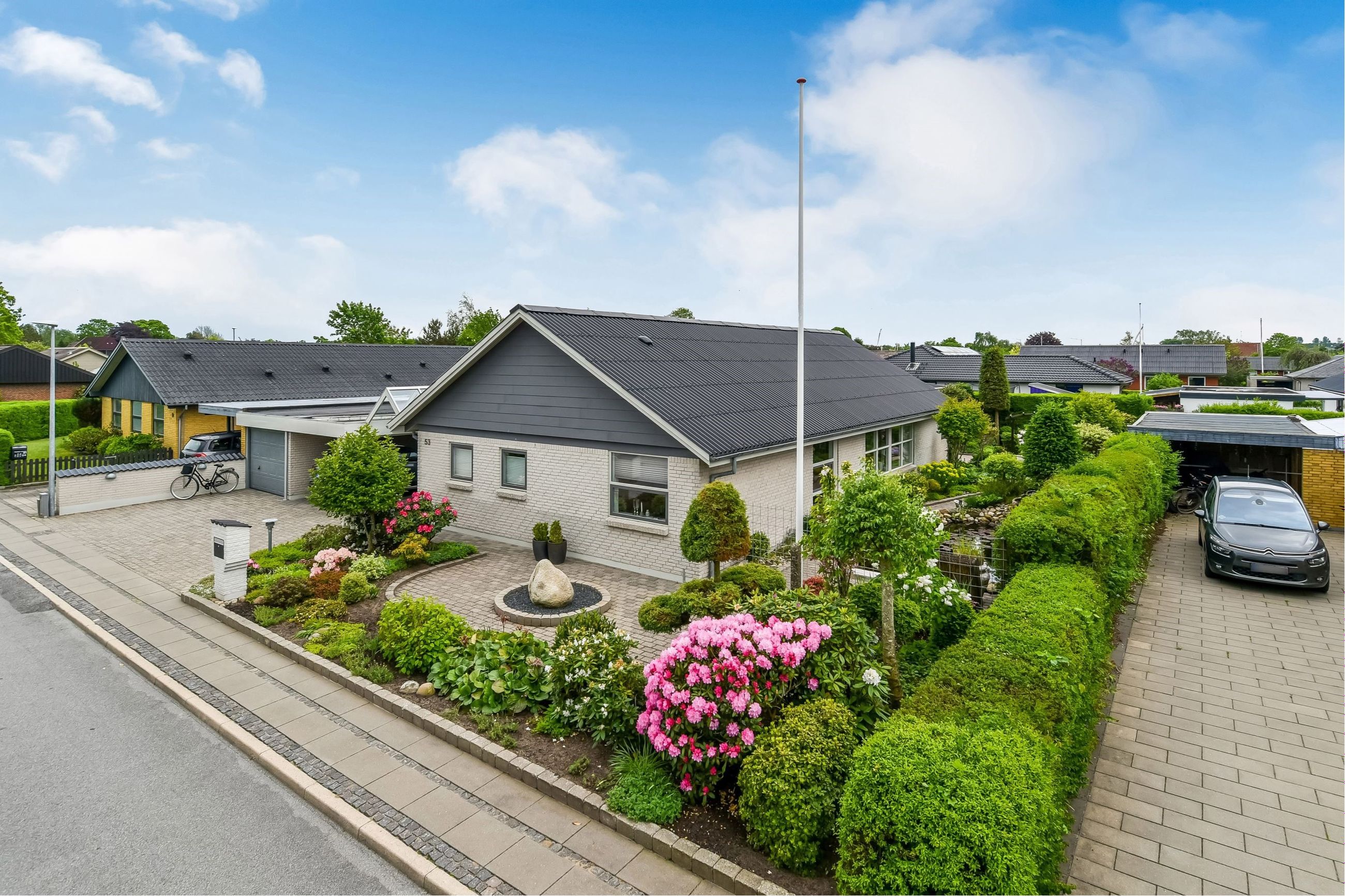 Rønnebærvej 53,  Villa