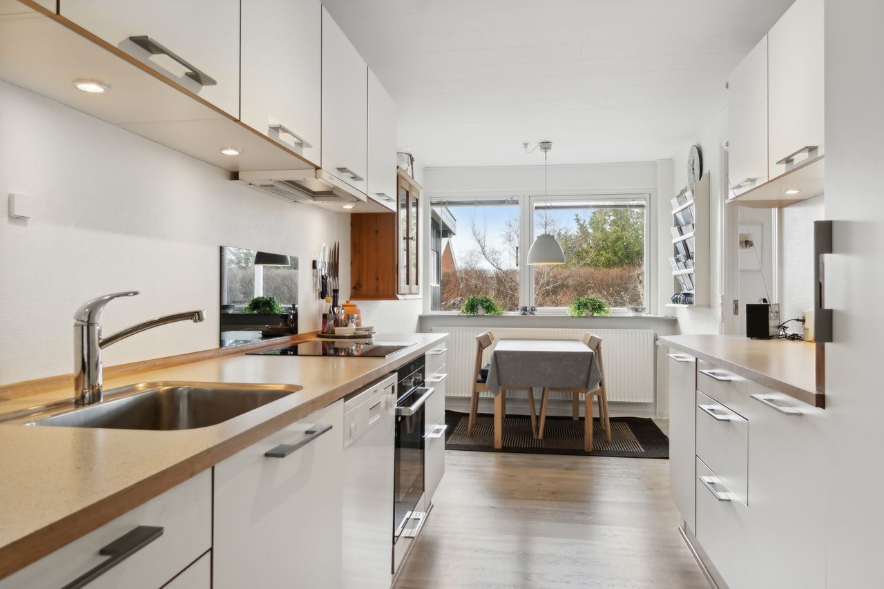 Ejendomsbillede 3 af 38