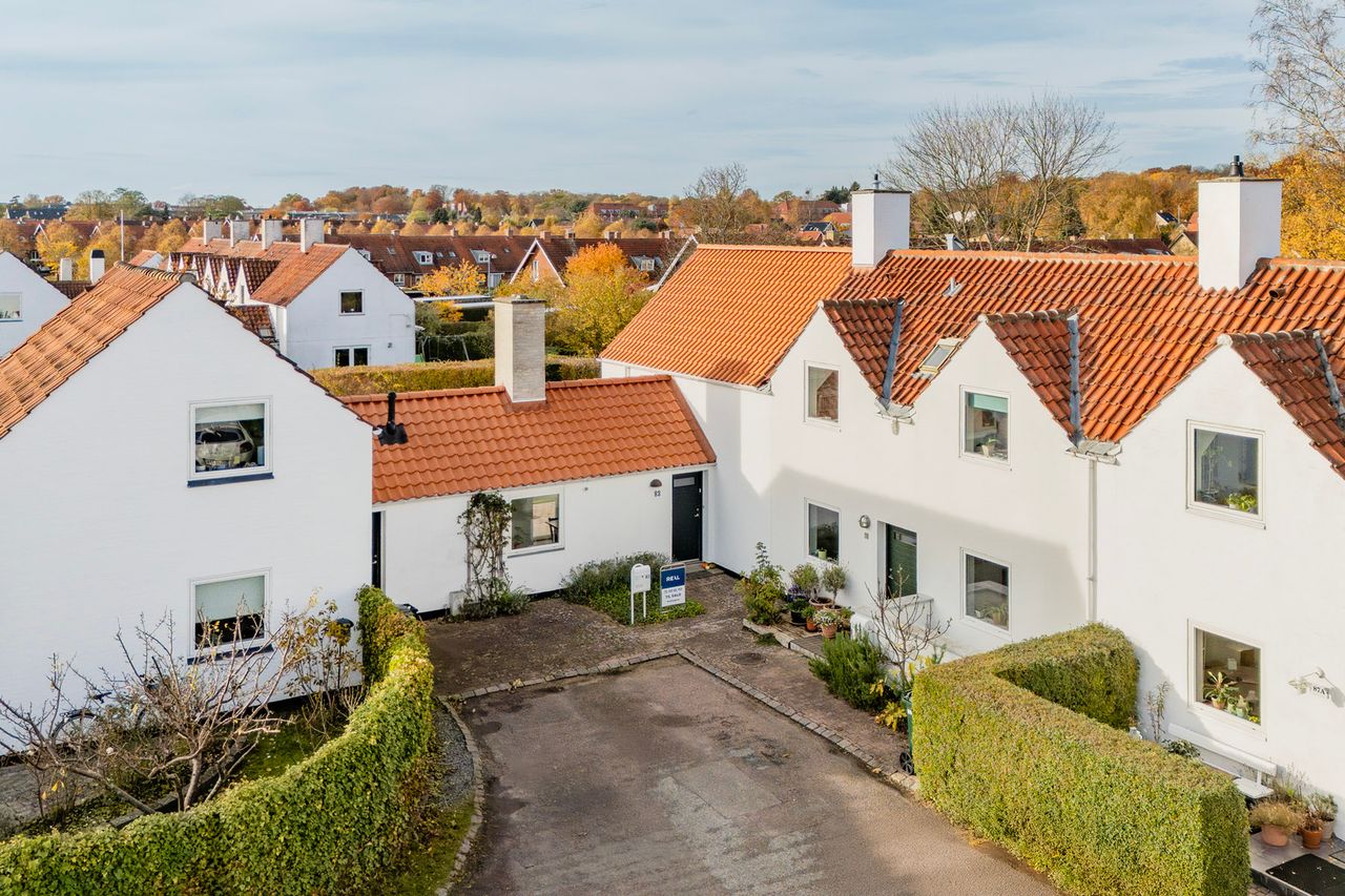 Ejendomsbillede 2 af 40